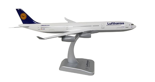 Limox Wings Lufthansa Airbus A340-300