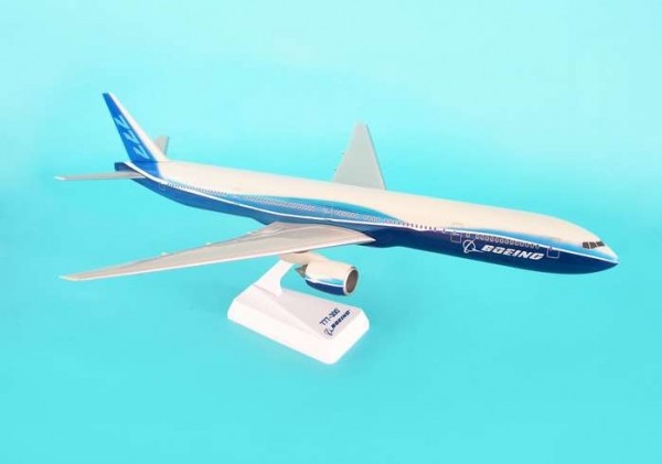 Flight Miniatures Boeing 777-300 Boeing New House Colors