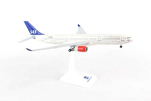 Hogan SAS Scandinavian Airlines Airbus A330-300 Scale 1:200
