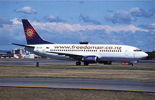 AK Freedom Air International Boeing 737-300 #521