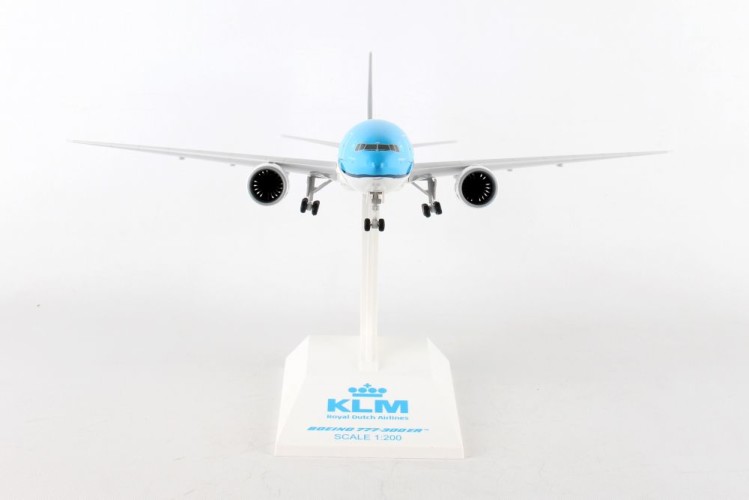 Skymarks Boeing 777-300 KLM PH-BVA Scale 1/200 w/gear