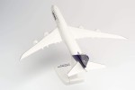Herpa/Snap-Fit 611930 Lufthansa Boeing 747-8 Intercontinental - new 2018 colors