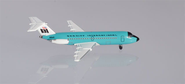 Herpa 533010 Braniff International BAC 1-11-200 &quot;Jelly bean Turquoise&quot;