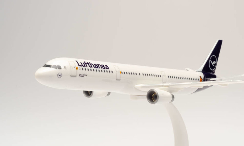 Herpa/Snap-Fit 612432 Lufthansa Airbus A321 &quot;Die Maus&quot;