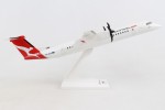 Skymarks Qantaslink Bombardier DHC-8-400