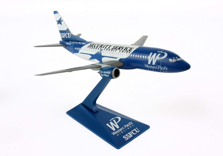 Flight Miniatures Boeing 737&ndash;300&nbsp;WP...
