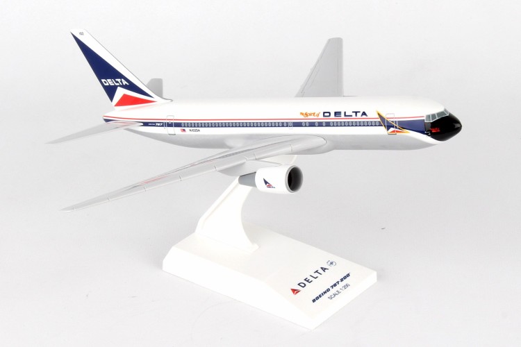 Skymarks Delta Airlines Boeing 767-200 &quot;Spirit of Delta&quot;