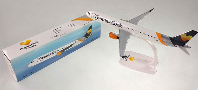 Herpa/Snap-Fit 612982 - Thomas Cook UK Airbus A321. 1:200