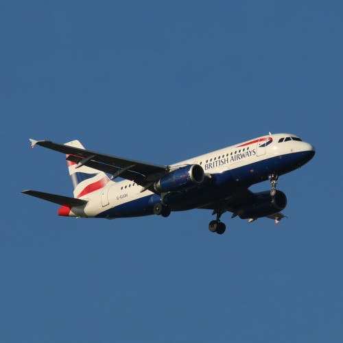 Aviationtag - British Airways Airbus A319 - G-EUOH - Schl&uuml;sselanh&auml;nger aus original Flugzeughaut -