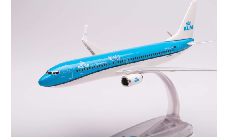 Herpa/Snap-Fit 613040 KLM Boeing 737-800 &ndash; PH-BGC &quot;Pijlstaart / Pintail&quot;