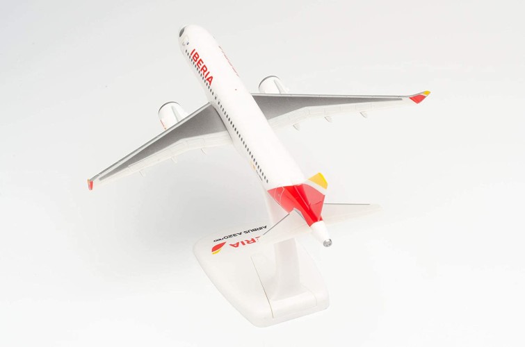 Herpa/Snap-Fit 613064 Iberia Airbus A320 neo &ndash; EC-NER &quot;Barajas&quot;
