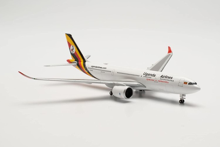 Herpa 535427 Uganda Airlines Airbus A330-800neo &ndash; 5X-NIL