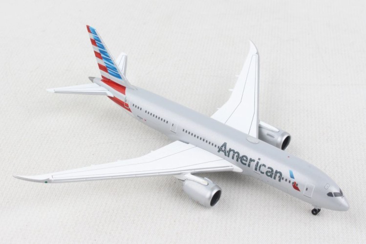 Herpa 527606-001 American Airlines&reg; Boeing 787-8...