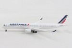 Herpa 533478-001 Air France Airbus A350-900 &ndash; F-HTYC &ldquo;Saint Denis de La Reunion&rdquo;