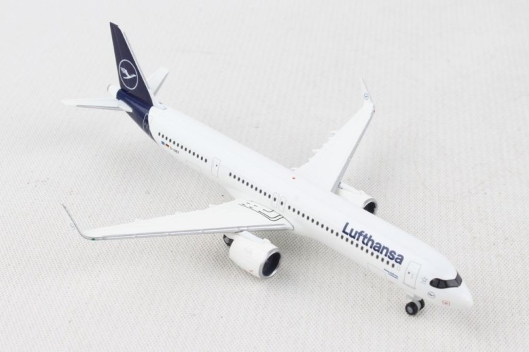 Herpa 534376-001 Lufthansa Airbus A321neo &ndash; D-AIEF &ldquo;Forchheim&rdquo;