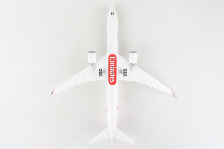 Skymarks Boeing 777-9 Emirates Scale 1/200 w/G flex Wingtips