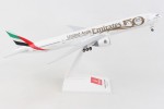 Skymarks Boeing 777-300ER Emirates &quot;50th Anniversary&quot; Scale 1/200 w/Gear