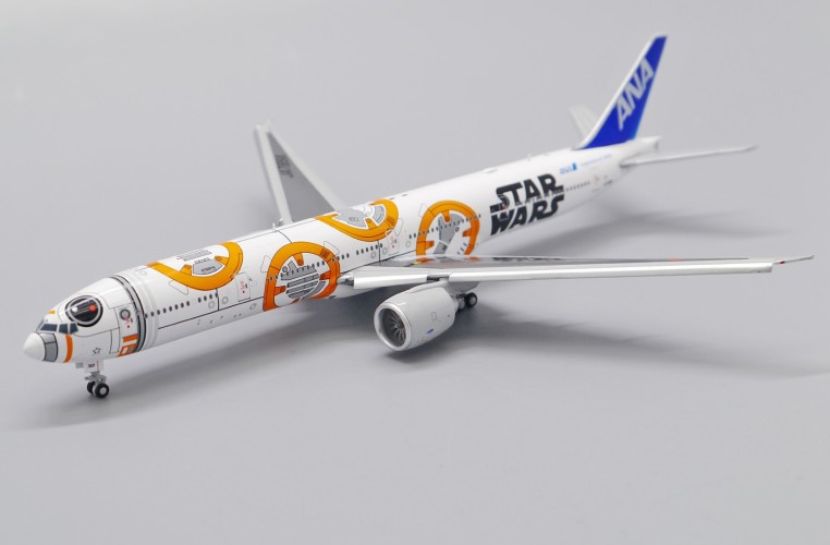 NG Model Boeing 777-300ER All Nippon Airways &quot;Star Wars&quot; Flaps Down Version JA789A Scale 1/400