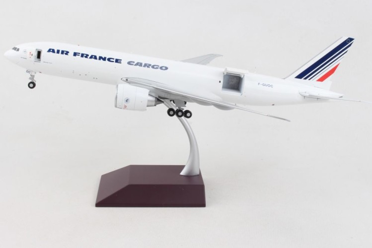Gemini G2AFR956 Boeing 777-200LRF Air France Cargo Interactive Series F-GUOC Scale 1/200