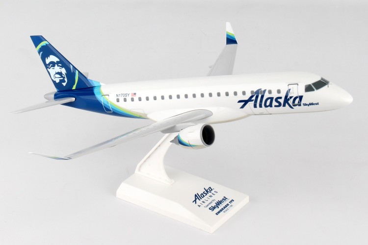 Skymarks Embraer ERJ-175 Alaska Airlines Skywest New...