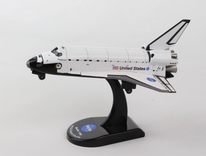 POSTAGE STAMP Space Shuttle Endeavour Scale 1/300