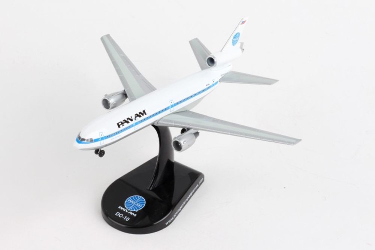POSTAGE STAMP McDonnell Douglas DC-10 PAN AM Scale 1/400