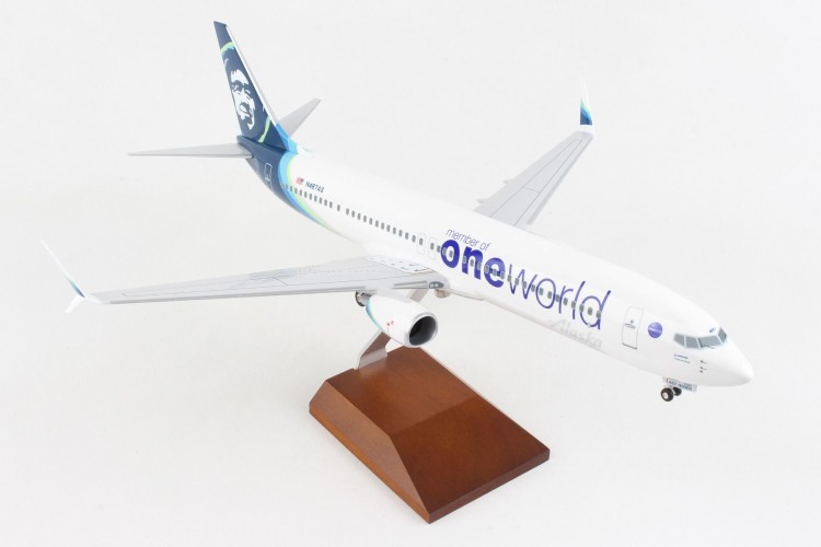 Skymarks Premium Boeing 737-900 Alaska Airlines &quot;one world&quot; N487AS Scale 1/100 w/Gear