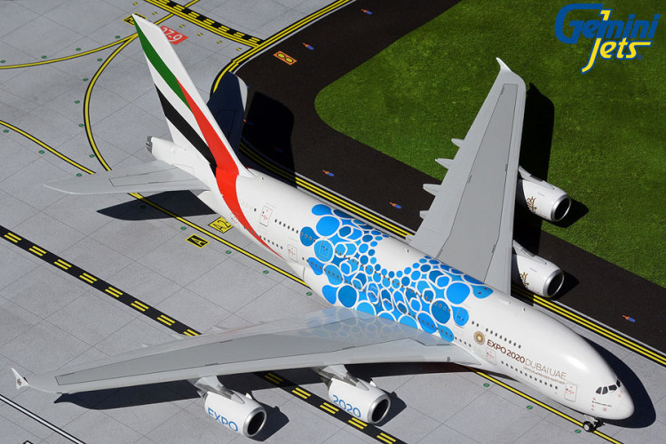 GeminiJets G2UAE1044 Airbus A380-800 Emirates &quot;Expo 2020&quot; with blue baubles A6-EOT Scale 1/200