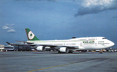 AK EVA- Air - Boeing B-747-400 #165