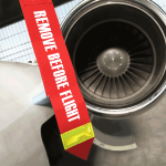&quot;Lufthansa&quot; - Remove Before Flight Anh&auml;nger - Originalmaterial - Gro&szlig;-Format