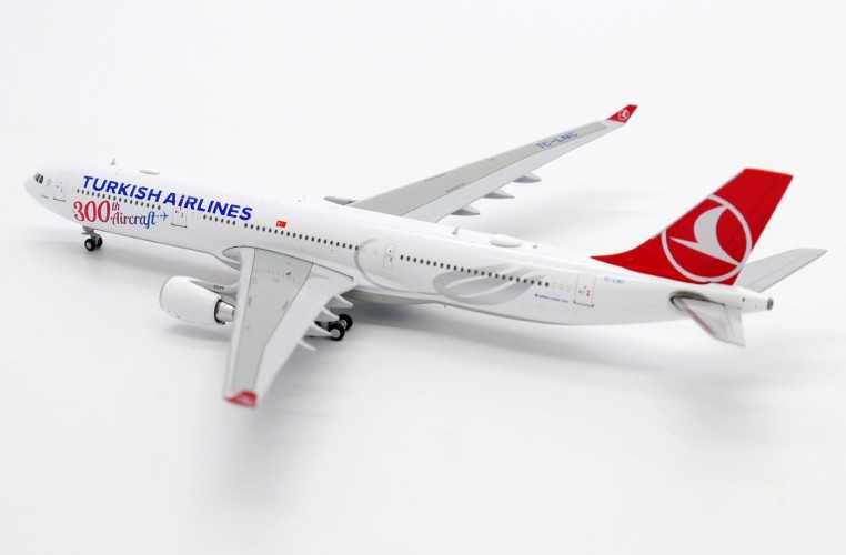 JC Wings Airbus A330-300 Turkish Airlines &quot;300th Aircraft&quot; TC-LNC Scale 1/400