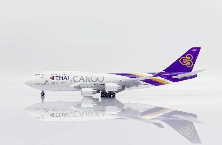 JC Wings Boeing 747-400BCF Thai Cargo Flaps Down Version...