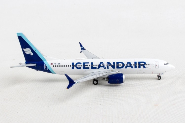 GeminiJets GJICE2123 Boeing 737-MAX8 Icelandair &quot;new blue livery&quot; TF-ICE Scale 1/400