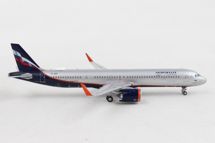 GeminiJets GJAFL1987 Airbus A321neo Aeroflot Russian Airlines VP-BPP Scale 1/400