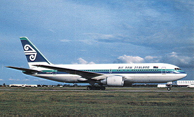 AK Air New Zealand - Boeing B-767-200 #136
