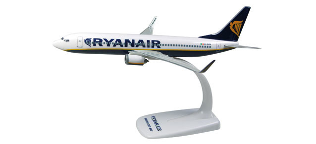 Herpa/Snap-Fit 609395 Ryanair Boeing 737-800
