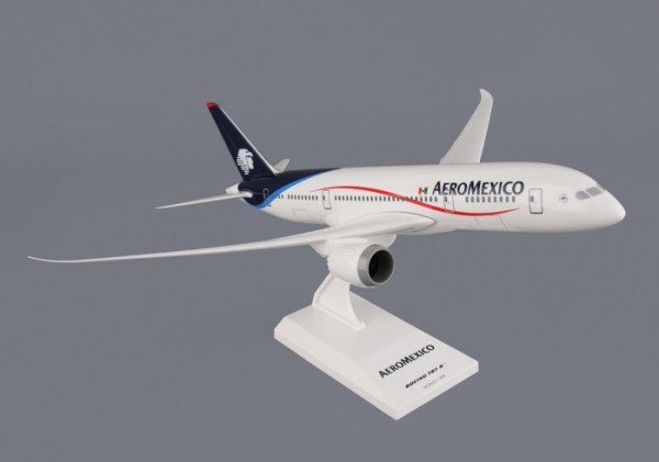 Skymarks Aeromexico Boeing 787-8